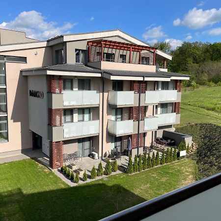 Apartman Flower Podhájska Eksteriør billede
