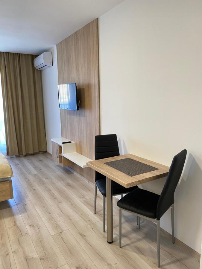 Apartman Flower Podhájska Eksteriør billede